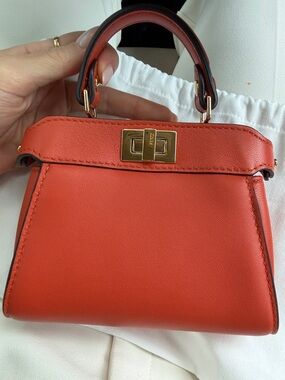 Fendi nano peekaboo in Orange